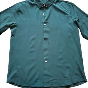 Green Casual Button Down Shirt with Relaxed Fit